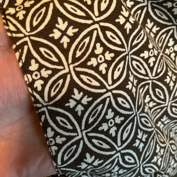 Talbots Cropped Brown Blazer Size 10 circular pattern - Picture 5 of 7